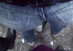 Brunette Inna hoàn phim sec ba ga hảo nhảy trên một lớn đen vòi nước