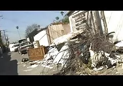 Những chú gà con Busty đang quay phim khiêu dâm, và bây giờ những con búp sec phi cong tre lai may bay ba gia bê này sẽ hướng dẫn cách xử lý đúng cách một công cụ lớn, và sau đó đội chúng vào mũ của chúng. Những cô gái này thuộc loại cao cấp nhất, đặc biệt là khi chúng được địt với hai cái quần cùng một lúc