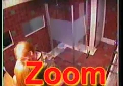 Tuổi teen brunette Glam hút một cao su tinh ranh phim sec phi cong tre lai may bay ba gia với kem