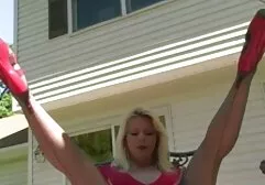 Diana mặc spandex dạo quanh nhà phim sec phi cong tre lay may bay ba gia