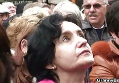 Sừng người chặt fim sec ba gia chẽ trồng một hẹp hậu môn brunette trên một béo tinh ranh