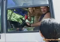 Cô gái tóc vàng phim sec ba da xinh đẹp sắp xếp tình dục với một gigolo