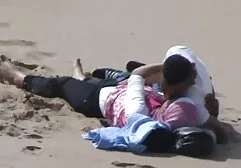 Nhóm người phimsec bagia lưỡng tính tại trung tâm giải trí