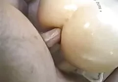 Hạ cái dù của tôi xuống đầu gối phin sec ba gia và giật một cái