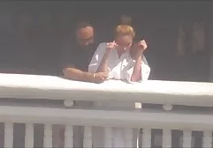 Khó tình dục video sec ba gia trong những chiếc nhẫn với một trưởng thành brunette