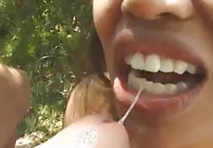 Kelly dang rộng hông clip sec may bay ba gia và ra lệnh liếm cô ấy L.