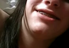 Người điều hành đã phát điên vì bộ ngực bự của người dẫn chương trình xem sec may bay ba gia truyền hình