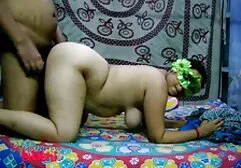 Gái trẻ yêu Khó secmaybay khiêu dâm