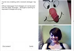 Người may bay ba gia sec đấm bóp đàn ông dùng ngón tay nhào những chiếc latino trên bàn