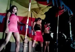 Asa Akira tự quay phim trên máy ảnh pim sec may bay ba gia