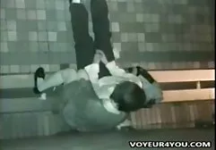 Sexy brunette Karmen phim sec may bay ba ra Karma yêu đến Mẹ kiếp