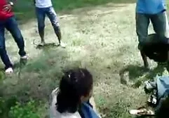 Những cô gái trẻ sec ba gia my Nhật Bản đang làm gì trên webcam?