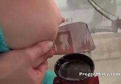 Anya phim sec lai may bay ba gia nuốt cô ấy tinh ranh với cô ấy âm đạo