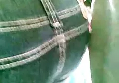 Cận cảnh một fim sec ba gia chú gà bị đập cổ họng